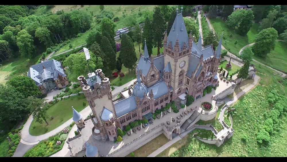 Vorschaubild-YouTube-Video Schloss Drachenburg in Königswinter